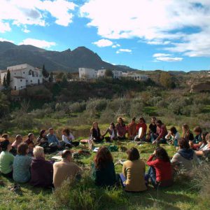 Espacio de convivencia en España: Cortijo Los Baños, localizado en Lucainena de las Torres, Almería (Andalucía).