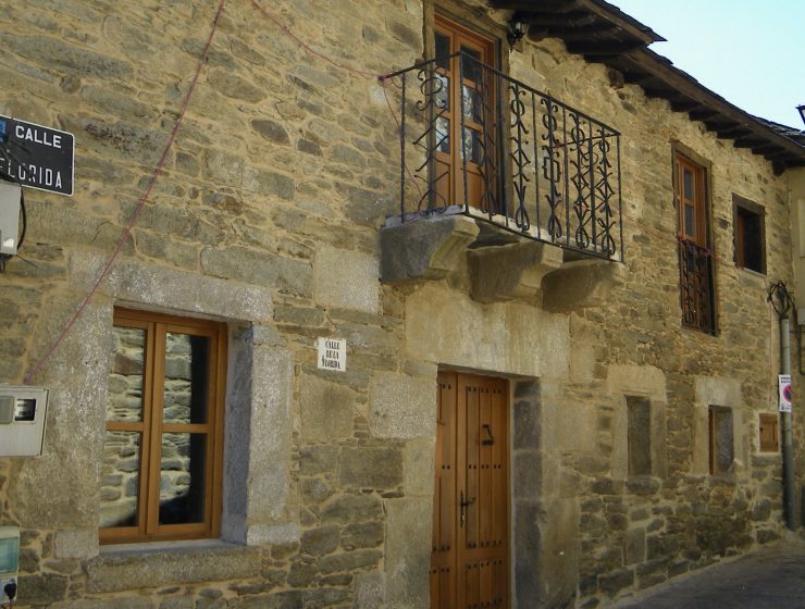 LOS CABRITOS DE TOMÁS | Casa Rural en villa medieval